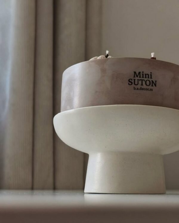 mini-suton-mirisna-luksuzna-sveca-autorski-dizajn-ba-home-decor-srbija-napravljena-od-premium-prirodnih-materijala-jesenja-najprodavanija-sveca