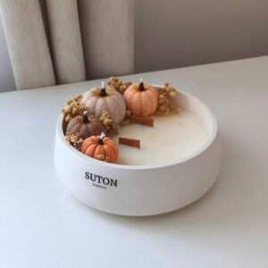 suton dekorativna velika luksuzna sveca autorska sveca premium sveca ba decor zrenjanin srbija jesenja sveca