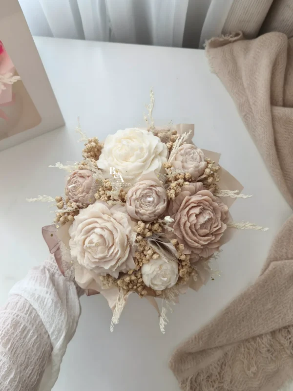 elegantni mirisni buket od sveća ba home decor zrenjanin